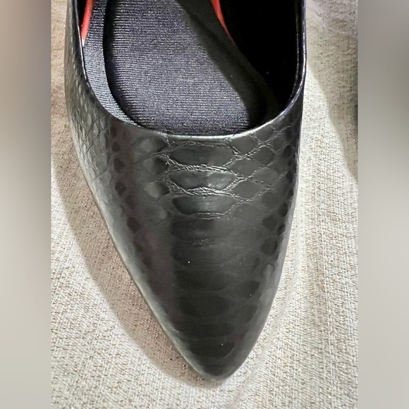 NEW Rockport  total motion trutech plain pump a11795 Genuine leather -black 6.5 - Picture 2 of 9